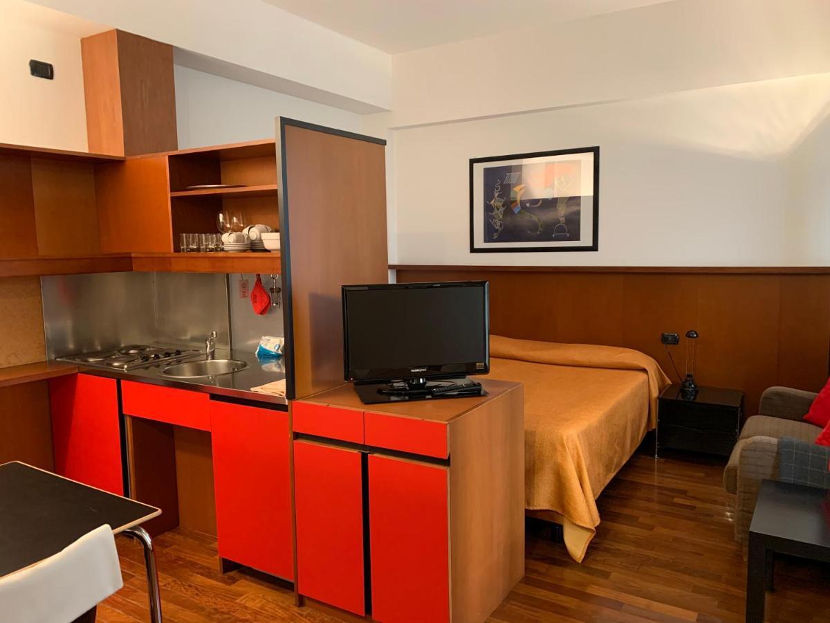 Residence Le Corti Milano Eksteriør billede