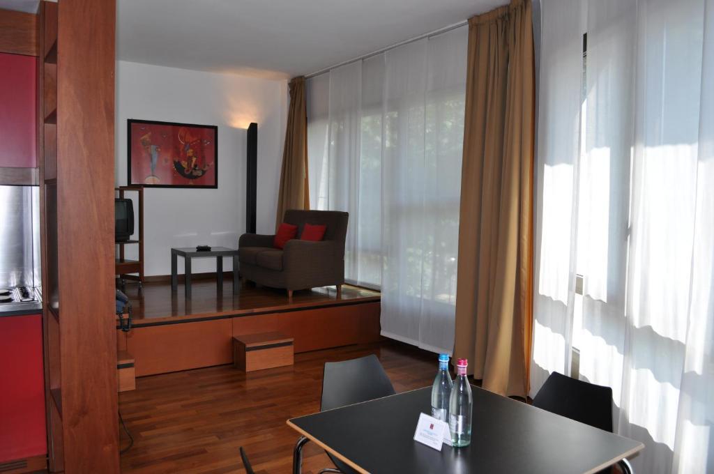 Residence Le Corti Milano Værelse billede