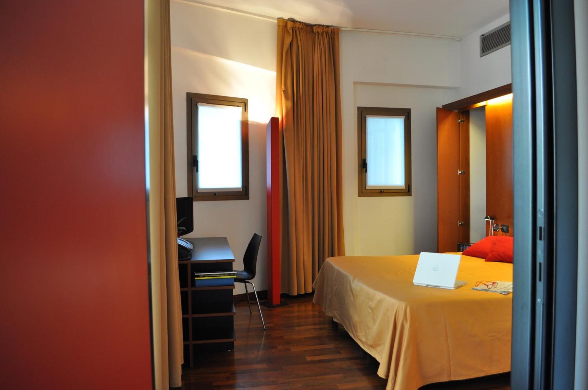 Residence Le Corti Milano Eksteriør billede