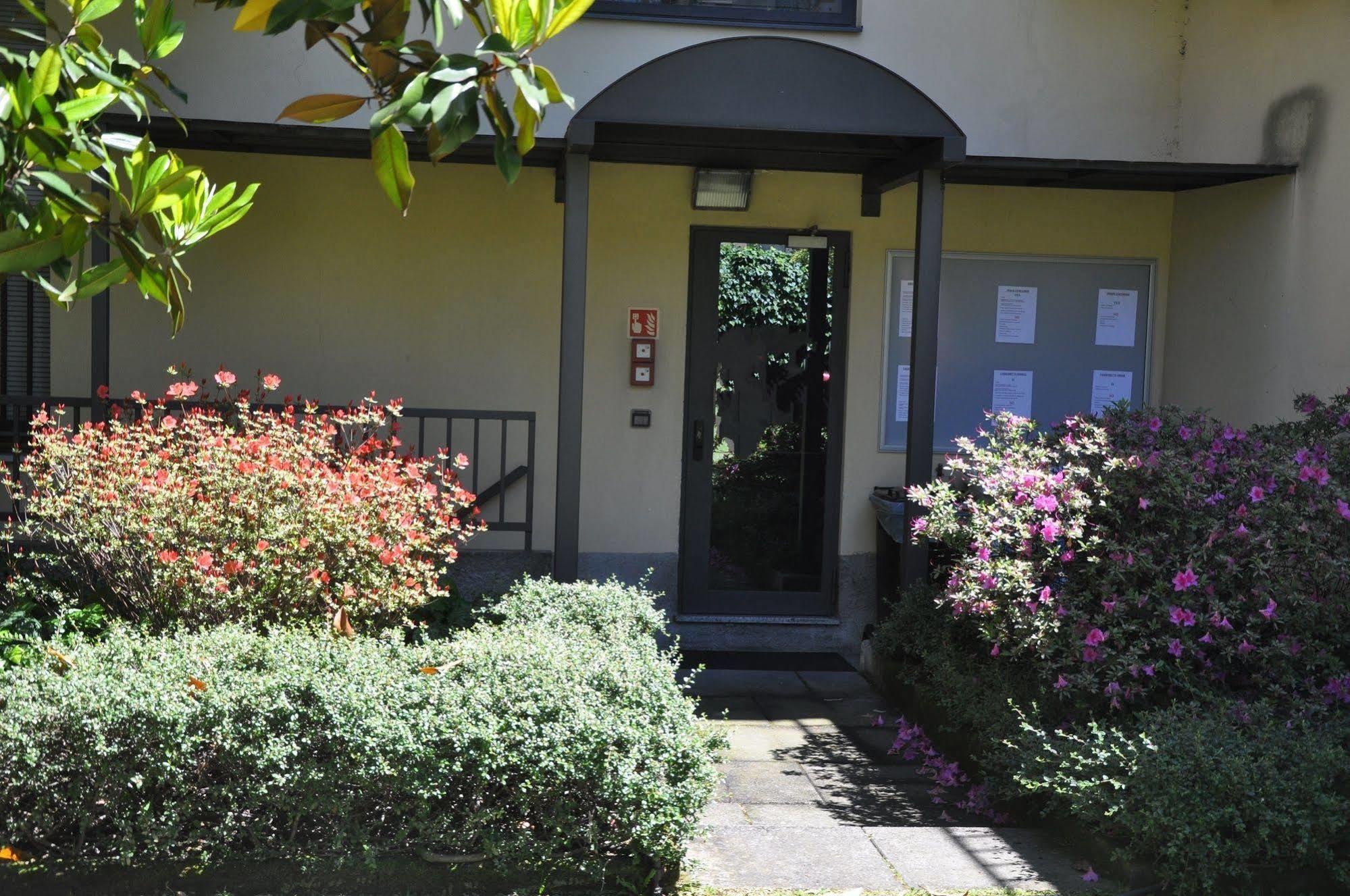 Residence Le Corti Milano Eksteriør billede